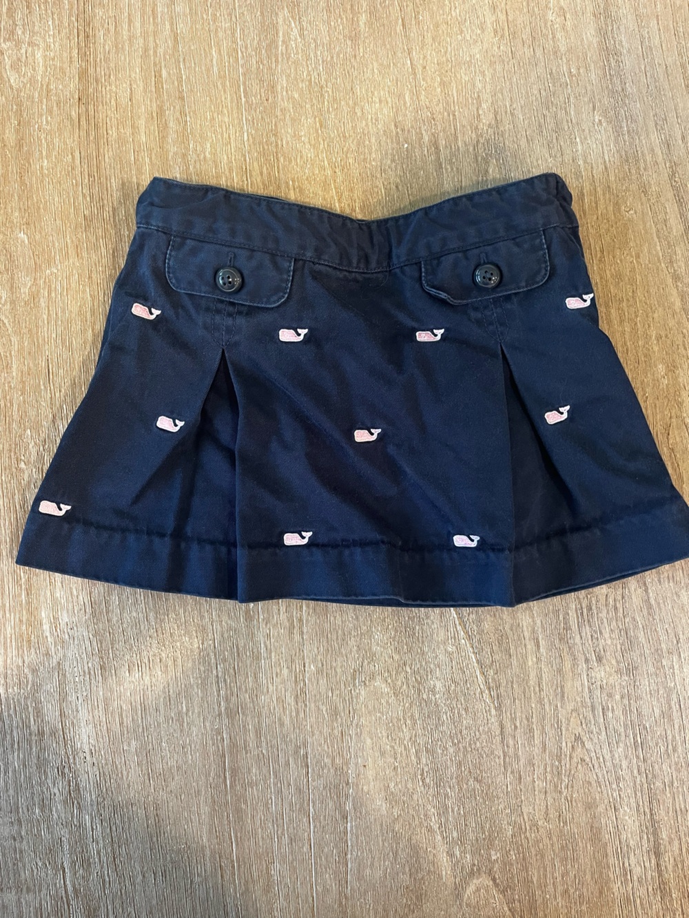 Vineyard Vines Navy Pleated Skirt with Pink Whale Embroidery